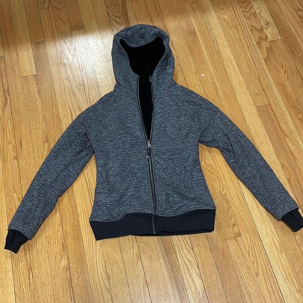Lululemon gray lined zipup